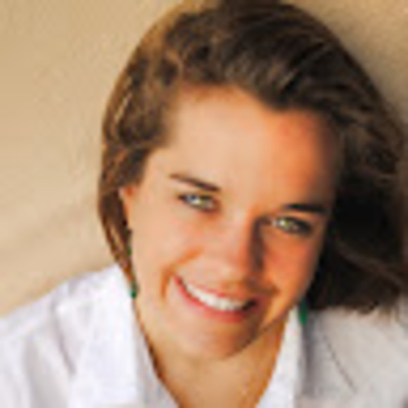 Meet your Posher, Julia - Picture 1 of 1